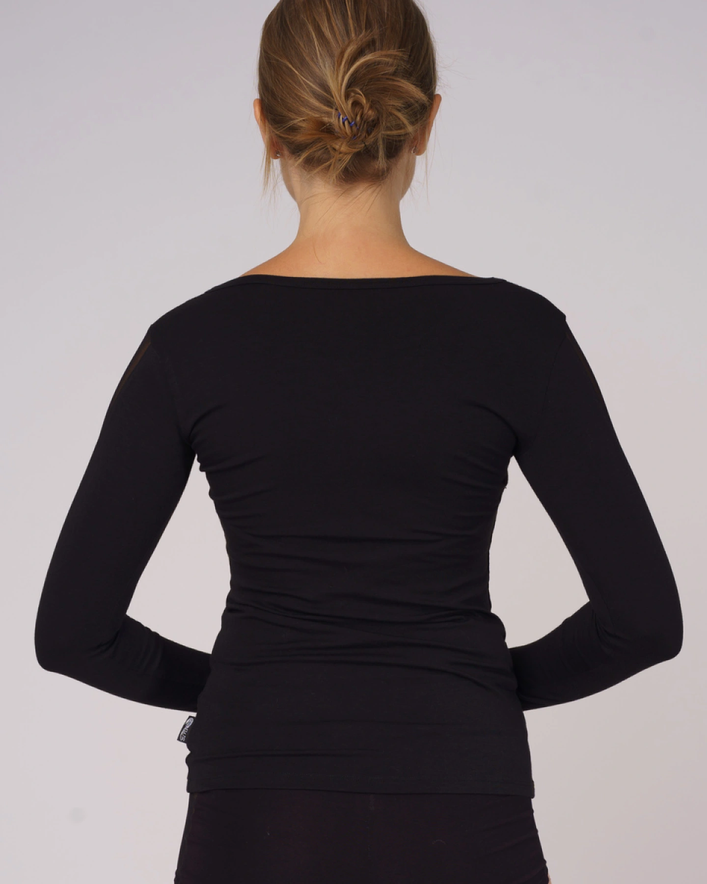 Футболка "Валентина" длинный рукав, Чёрный/Золото, 80% хлопок + 15% вискоза + 5% лайкра